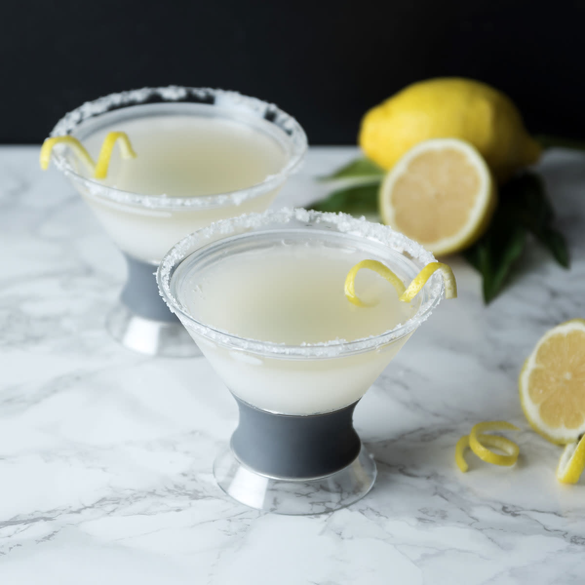 THE MAGIC IS IN THE GEL - The insulated plastic walls of these stemless martini cocktail glasses are filled with proprietary cooling gel. This works as a beverage chiller when frozen. Freeze for two hours and keep your drinks chilled for longer.