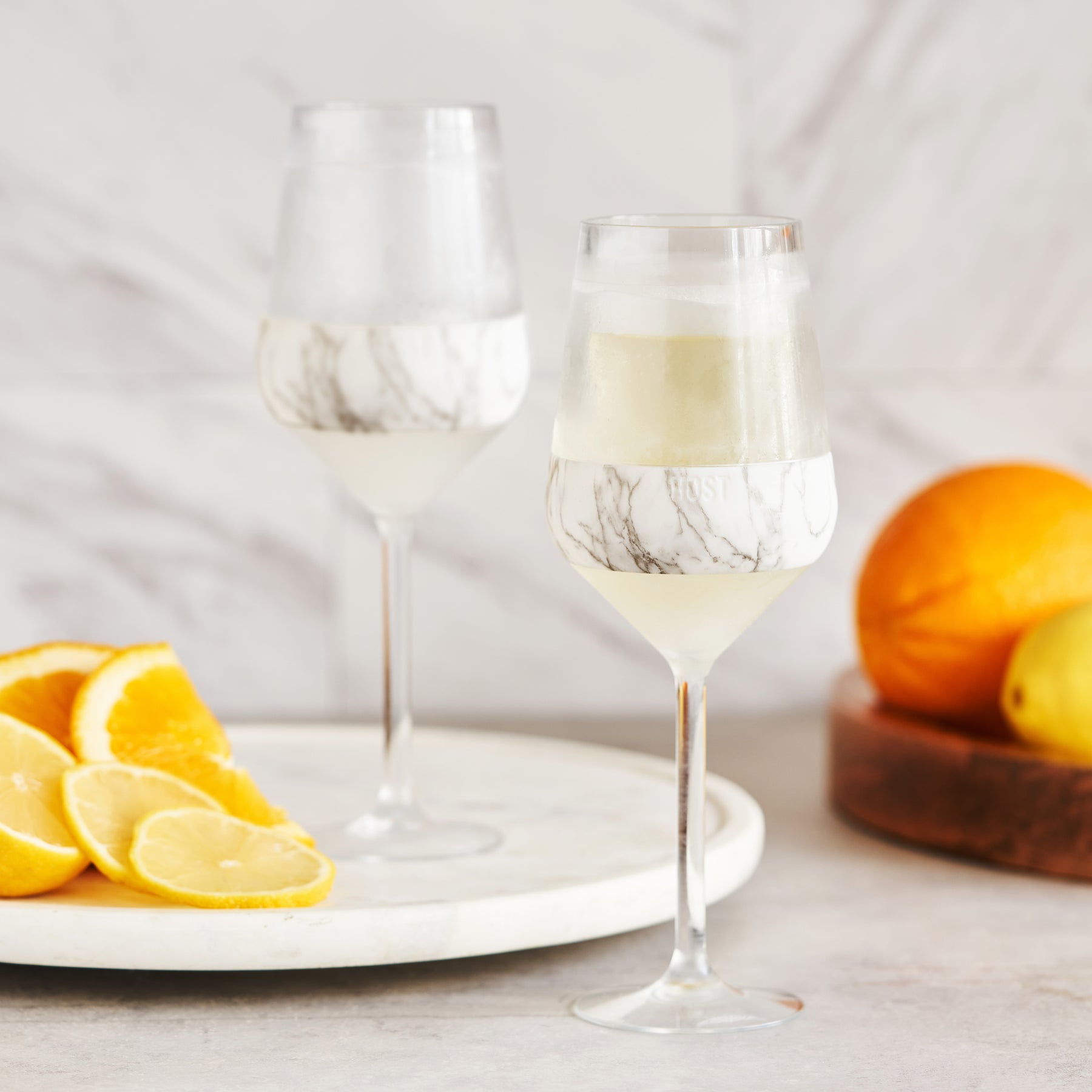 BPA FREE PLASTIC WITH SILICONE BAND - Constructed from sturdy BPA-free plastic, this double-walled stemmed wine glass includes a silicone band for comfortable handling. Add this wine glass set to your wine accessories for perfectly chilled cocktails.