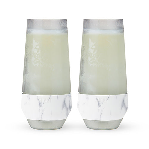 PERFECT FOR SPARKLING WINE OR CHAMPAGNE COCKTAILS - Achieving the ideal serving temperature for prosecco and champagne is possible with this set of stemless wine glasses. Each tumbler maintains wine’s temperature better than a glass champagne flute.